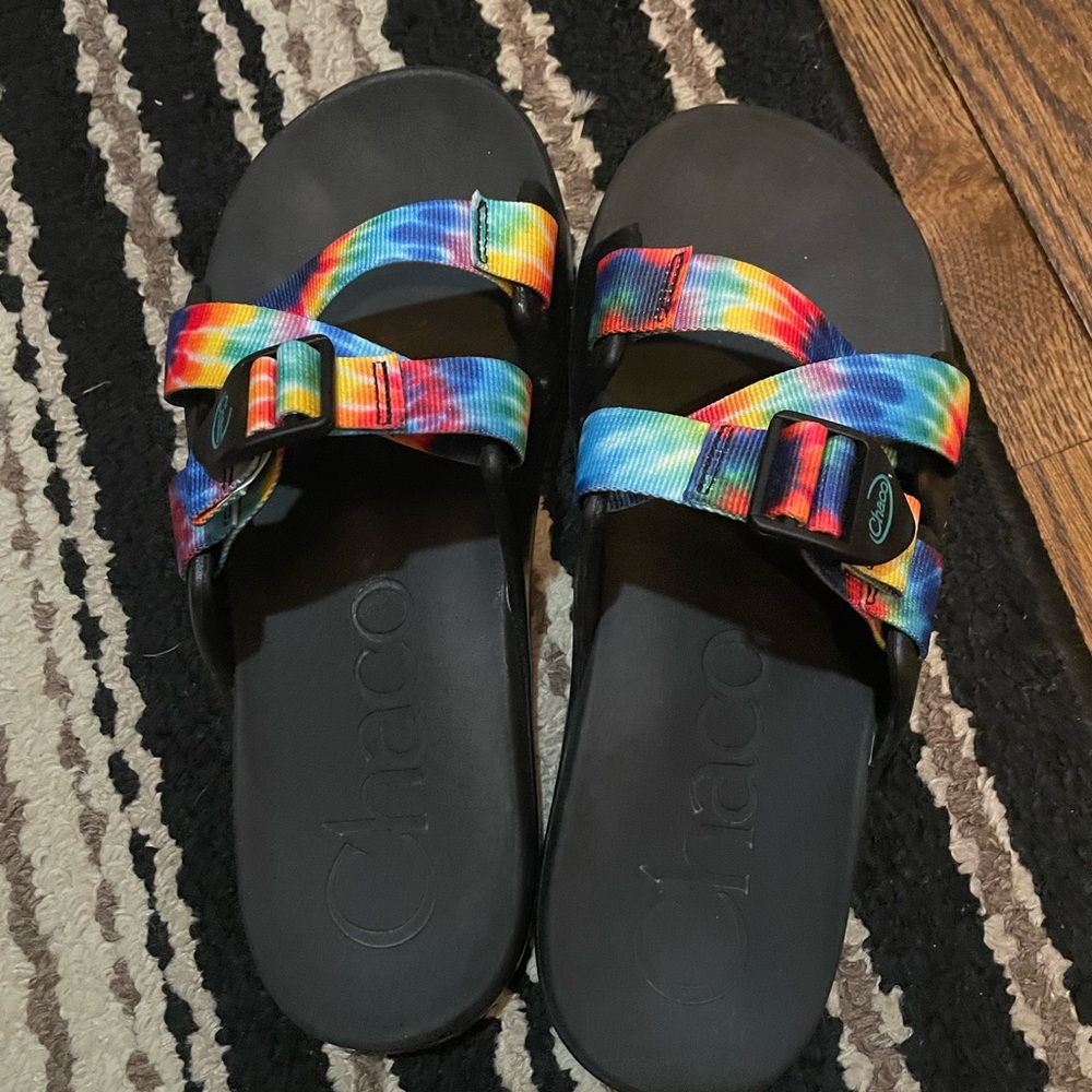Size 9 Chaco slides